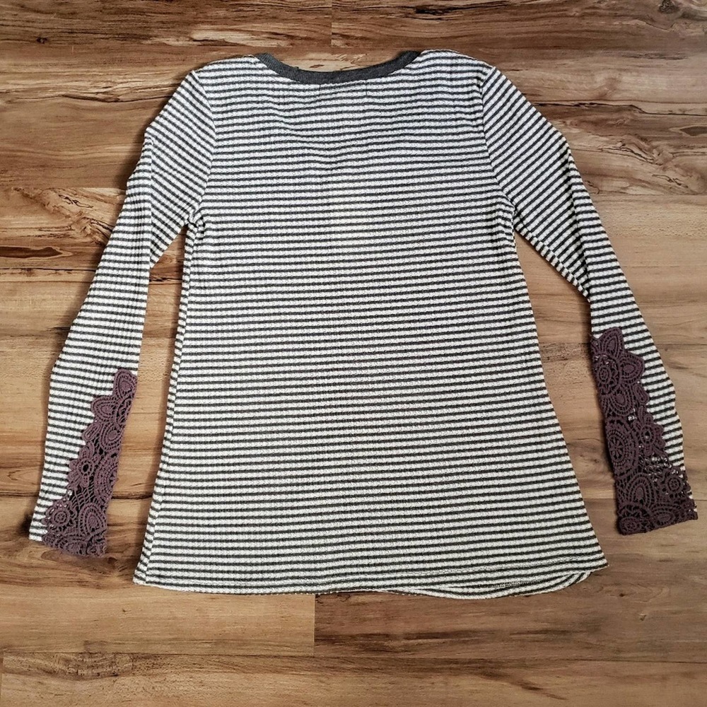 Long Sleeve Top With Embroidered Cuffs - Picture 3 of 5